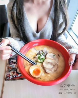 复古板鞋欧美_4K手机在线观看