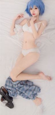 日韩欧美护肤品发展图_1080免费在线播放